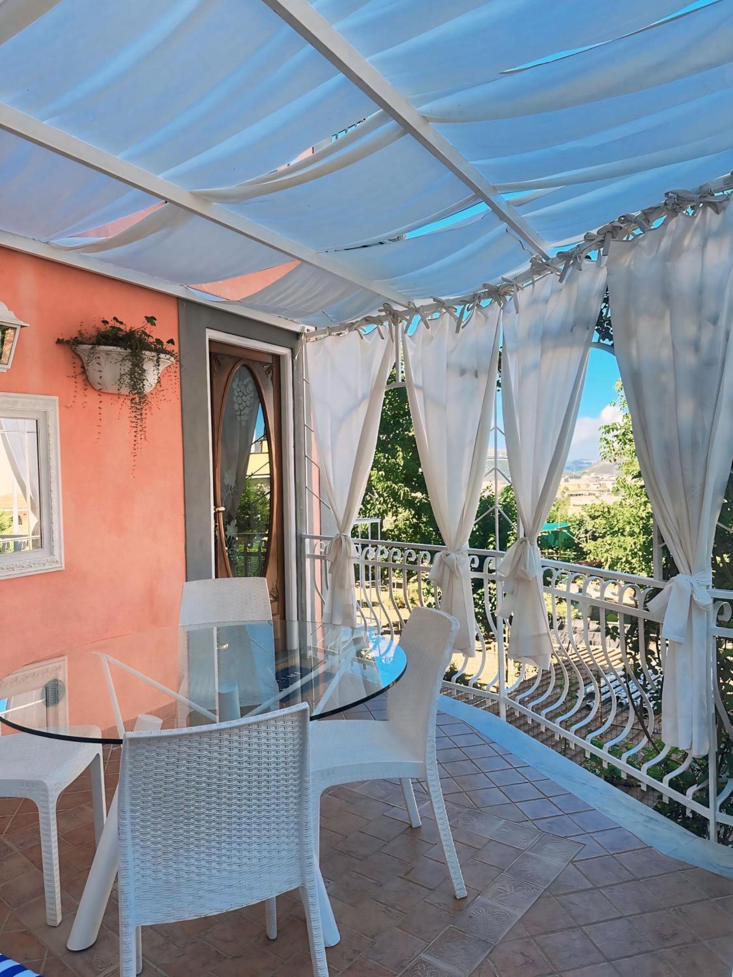 Maison Vico94 فيكو إيكوينس المظهر الخارجي الصورة